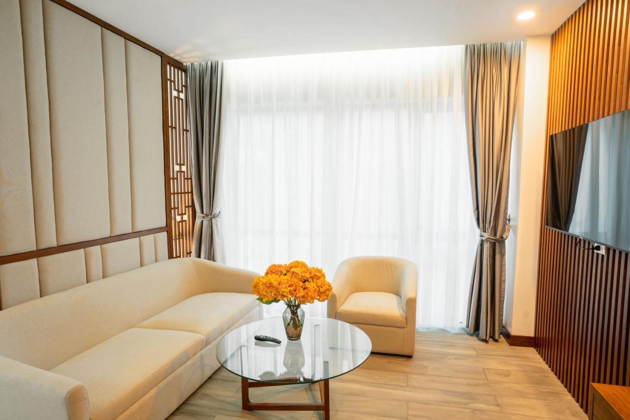 Mt Collection Hotel Нин Бин Екстериор снимка