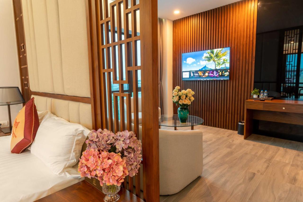 Mt Collection Hotel Нин Бин Екстериор снимка